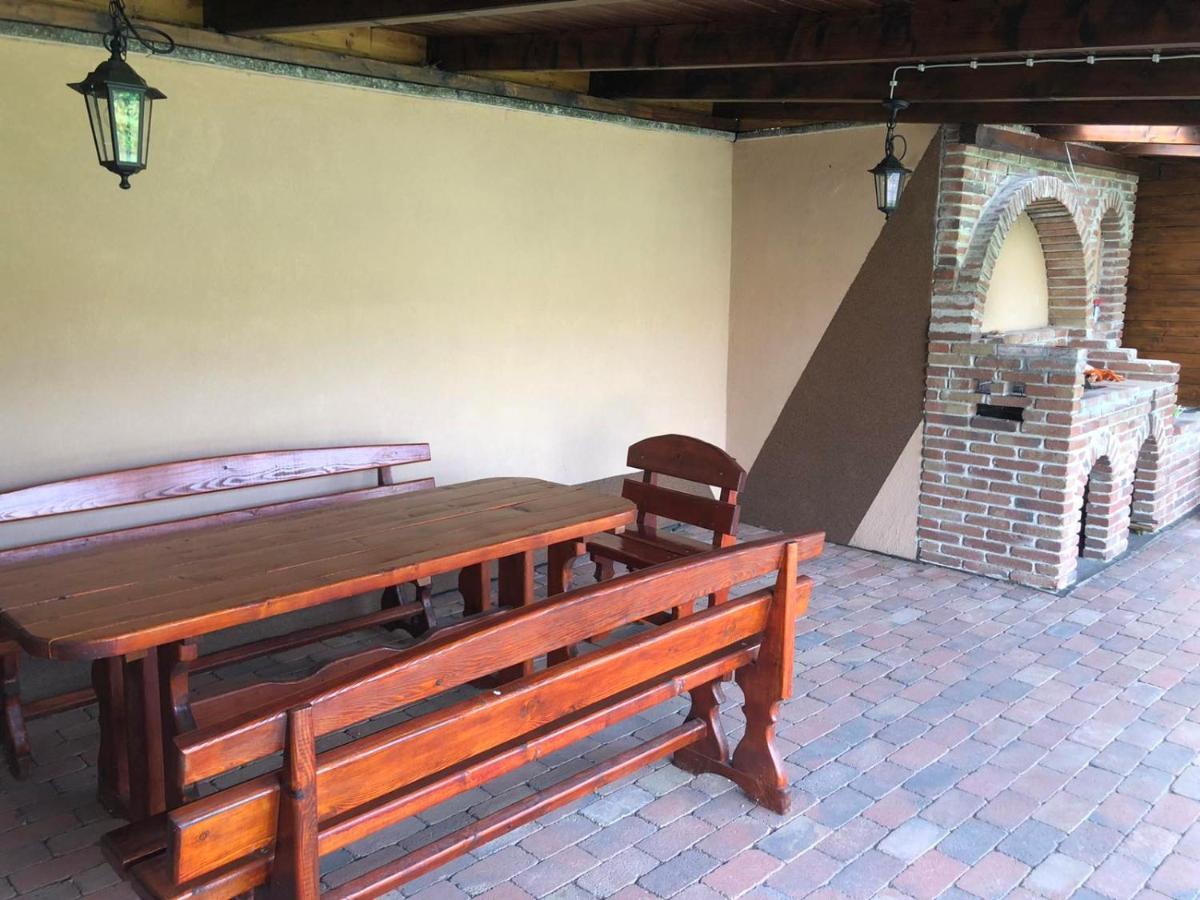 Luna Apartman Gyula Bagian luar foto